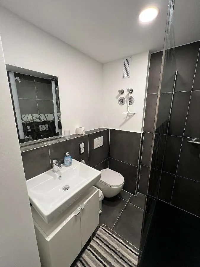 Modernes Appartement In Der Innenstadt Cologne 0*,